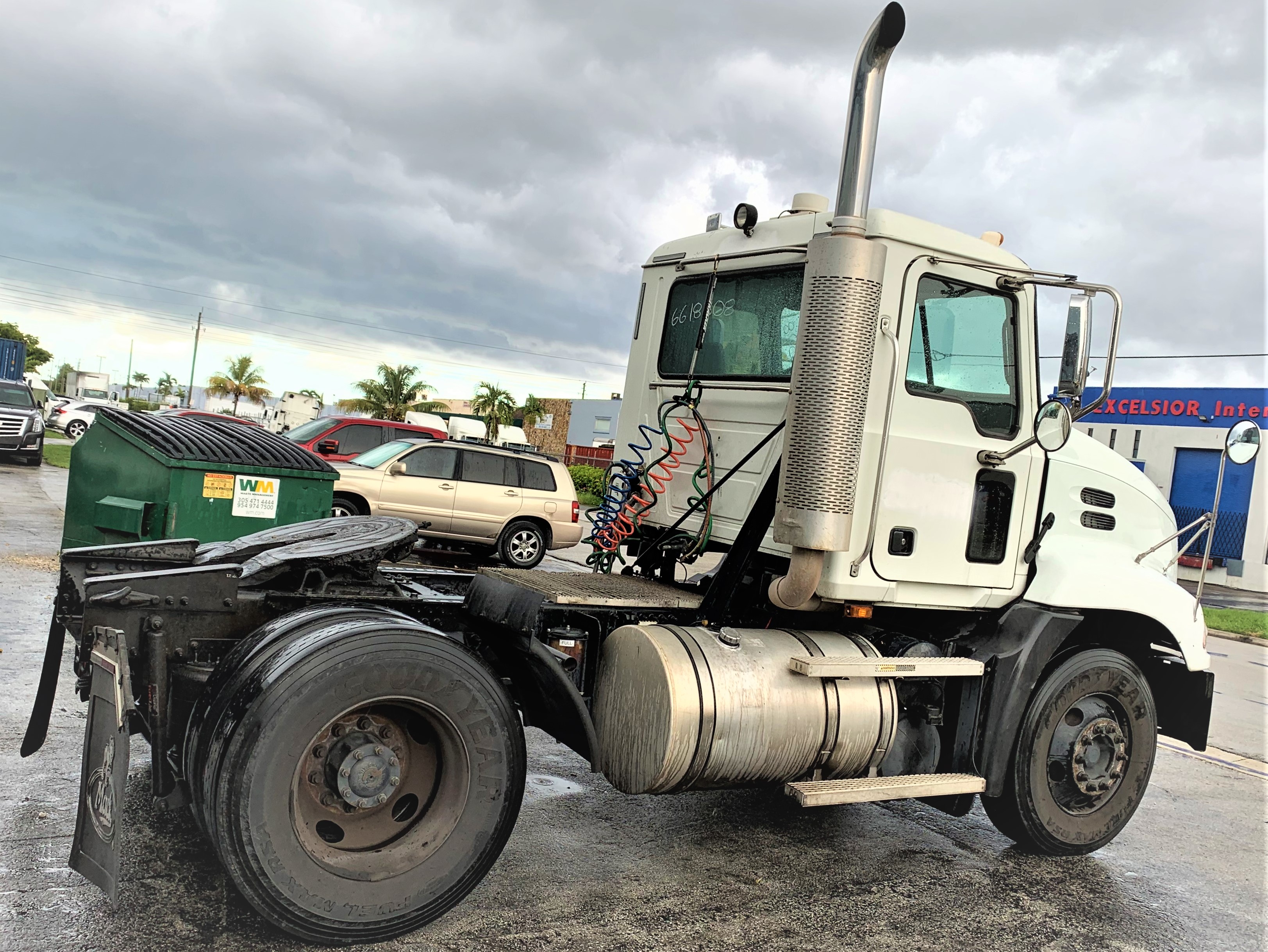 TRUCK TRACTOR MACK CXN612 2006 AUTOMATIC DAY CAB 200801B2 (image for) TRUCK TRACTOR MACK CXN612 2006 AUTOMATIC DAY CAB 200801B2